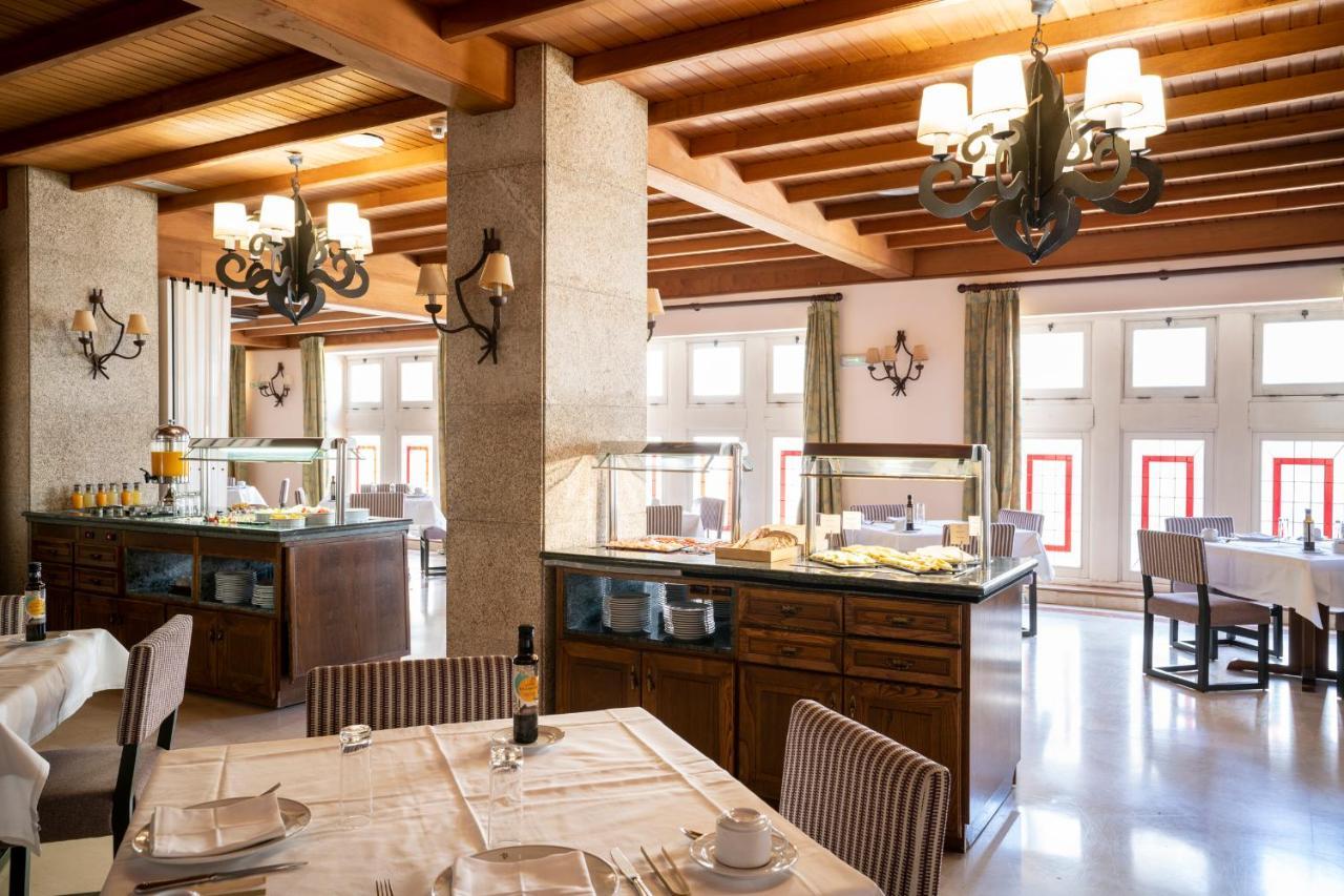 Parador De Виябра Екстериор снимка