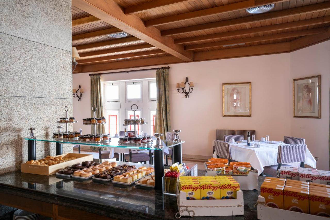 Parador De Виябра Екстериор снимка