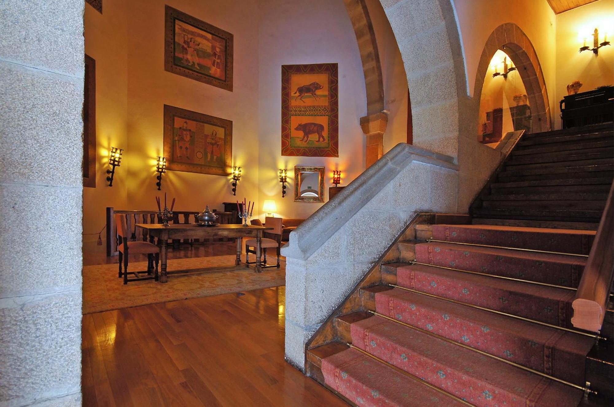 Parador De Виябра Екстериор снимка