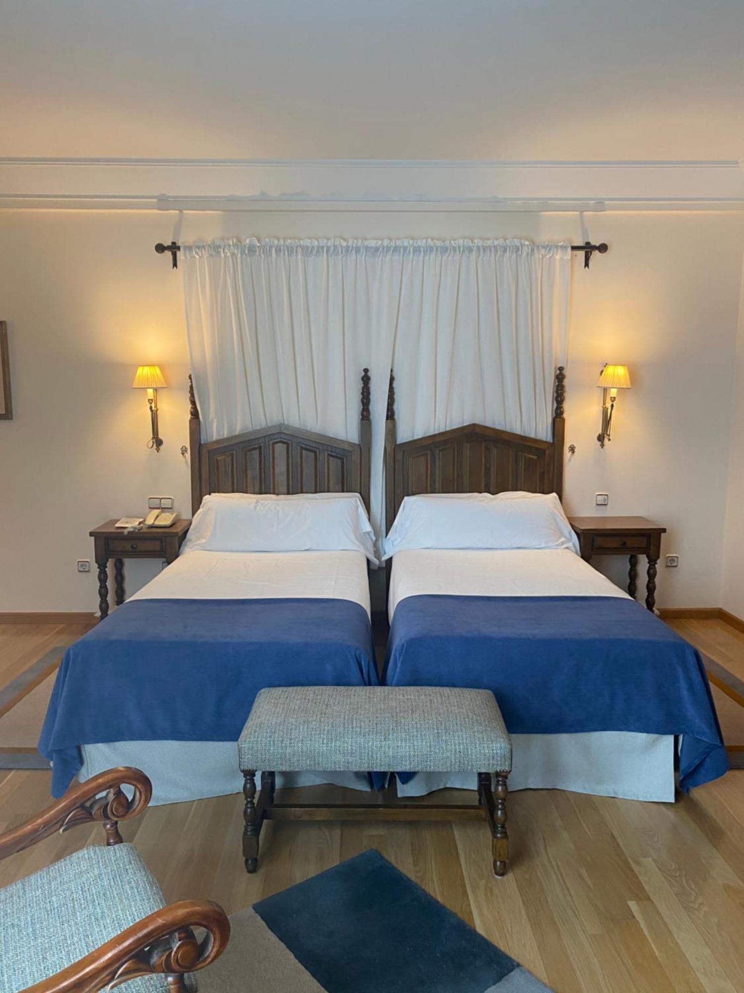Parador De Виябра Екстериор снимка